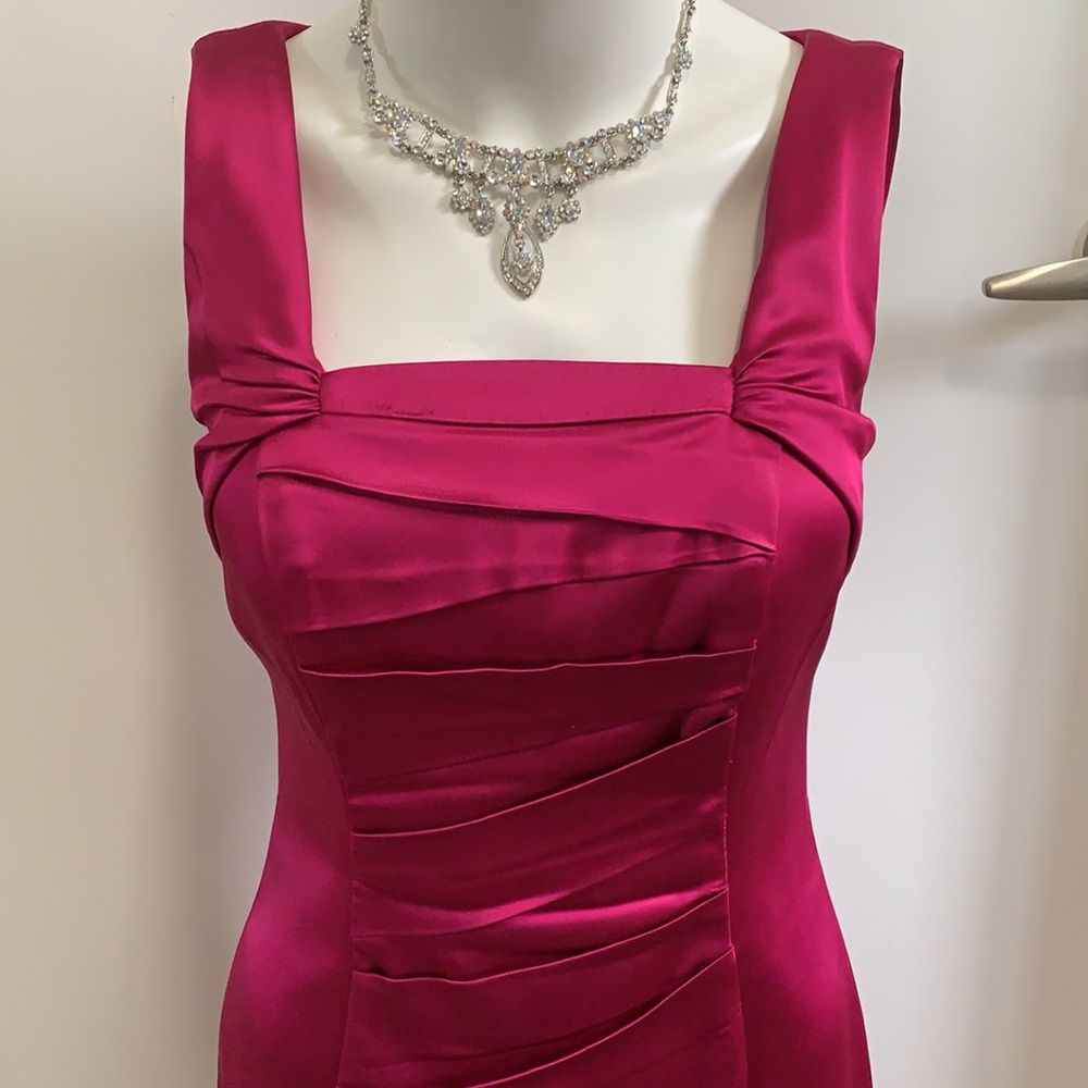 JAX Fuchsia pink satin dress - Picture 5 of 16